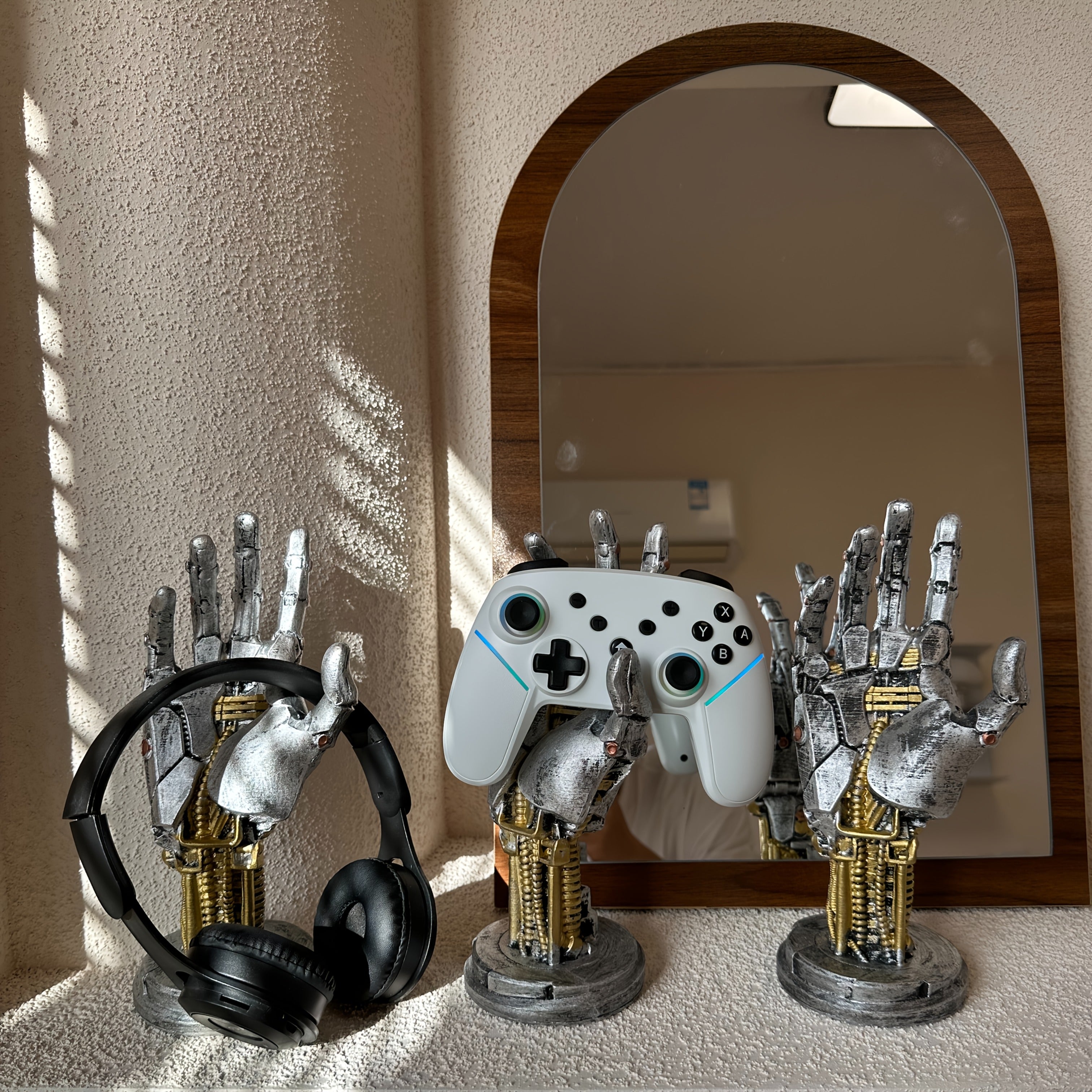 Cyberpunk 3D Printed Game Controller Stand, Adjustable ABS Desk Organizer for Controllers and Smartphones, Non-Waterproof Multi-Functional Gaming Accessory Holder, Ideal Back to School Gift for Gamers